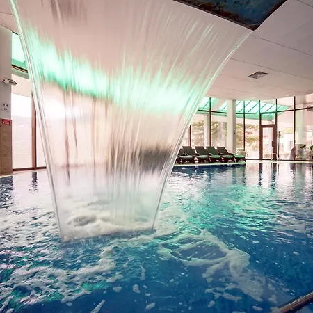 Devin Spa Hotel 호텔 데빈