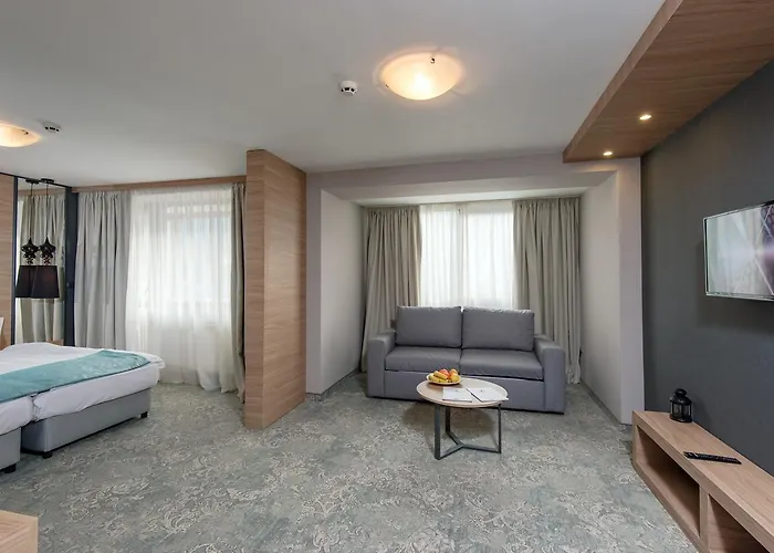 Devin Spa Hotel מלון